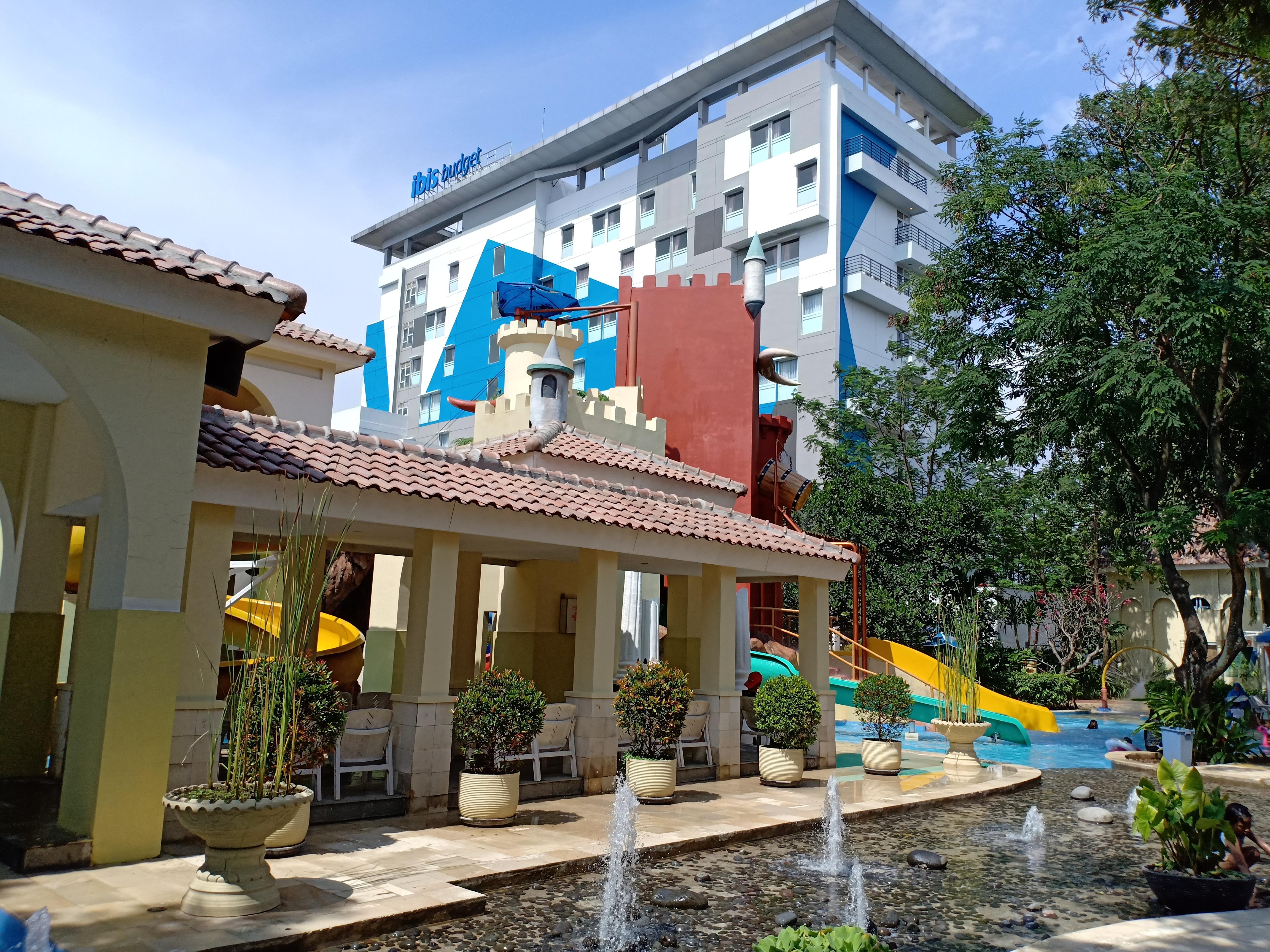 Ibis Budget Cikarang Festival Bekasi Kültér fotó