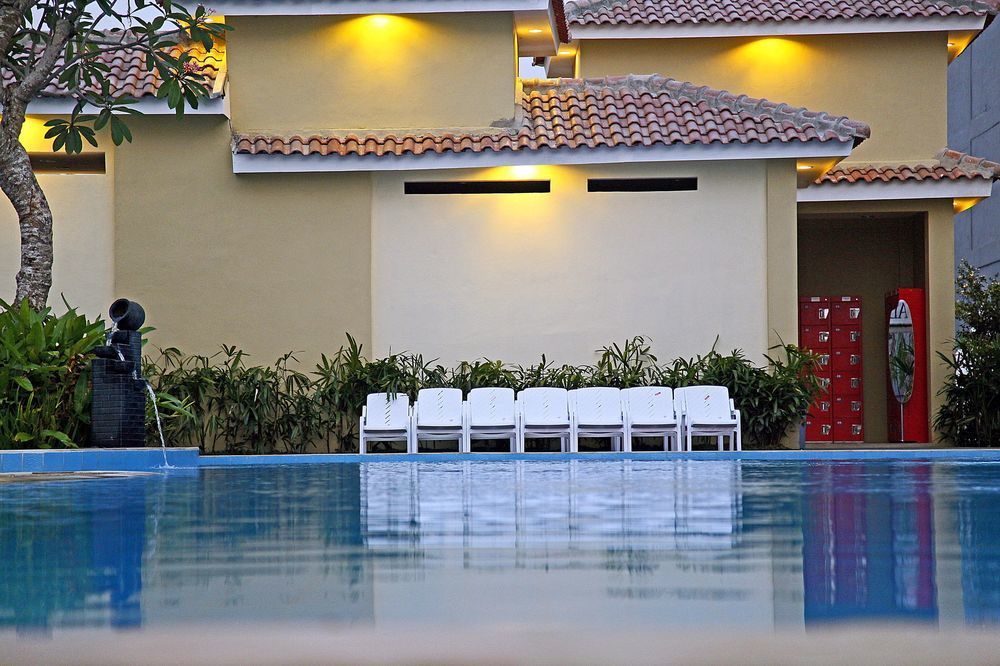 Ibis Budget Cikarang Festival Bekasi Kültér fotó