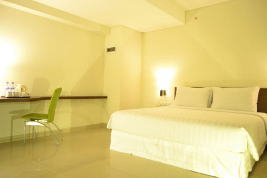 Ibis Budget Cikarang Festival Bekasi Kültér fotó