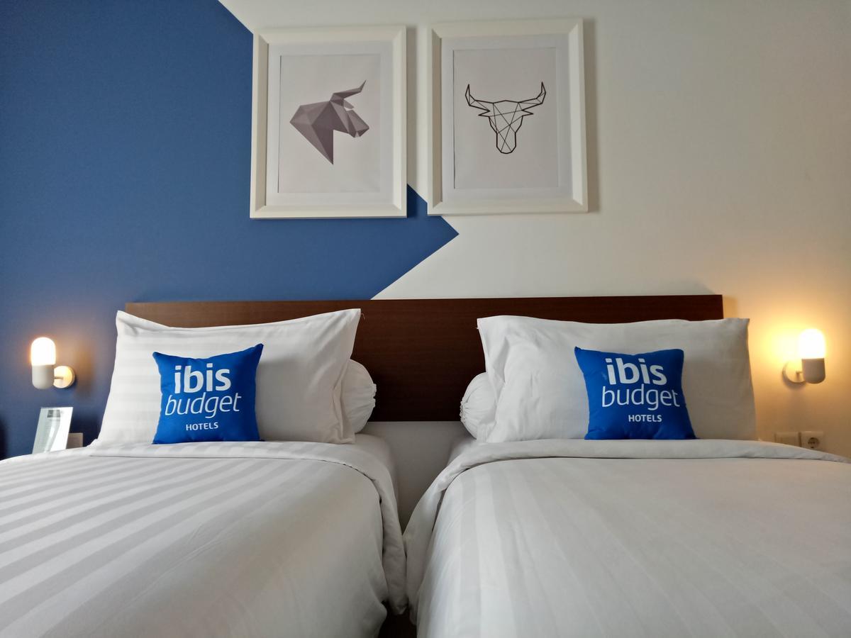 Ibis Budget Cikarang Festival Bekasi Kültér fotó